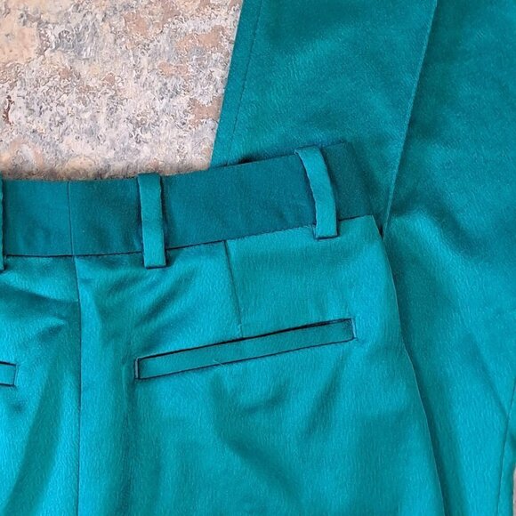 The Kooples Size XS Emerald Satin Cropped Pants Straight Leg Front Pockets NWT - Picture 11 of 15